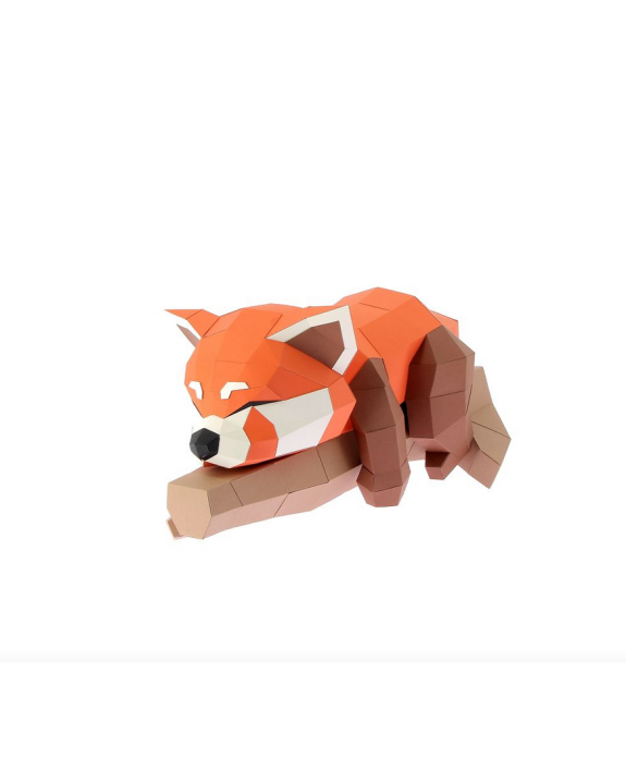 PANDA ROUX SUR BRANCHE