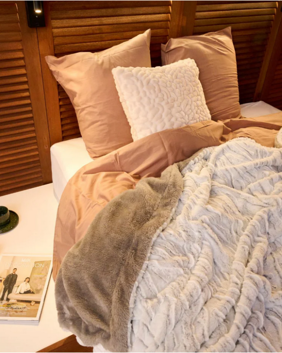 COUVRE LIT QUEEN SIZE TIGRE